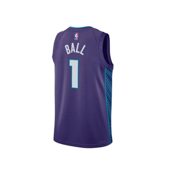 Charlotte Hornets jersey temporada 2023-2024 - Imagen 2